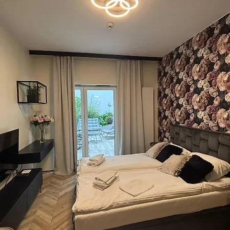 Appartement Lux Old Town - Plac Wolnosci 6 *