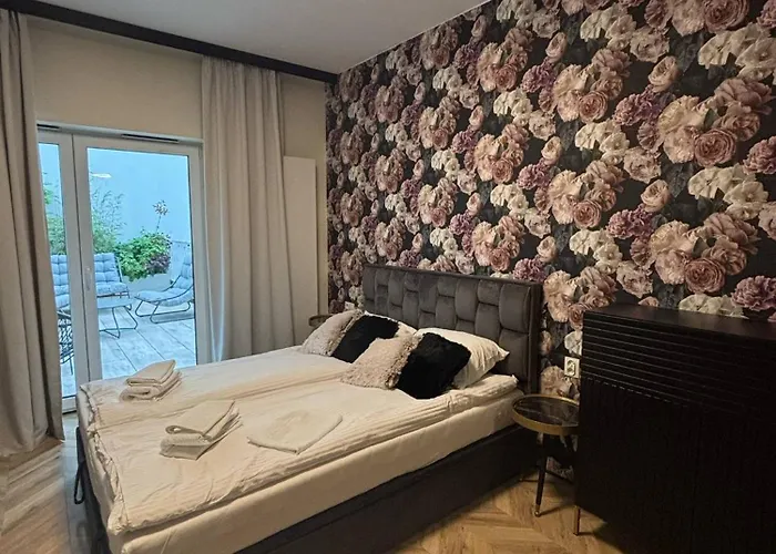 Apartamento Lux Old Town - Plac Wolnosci 6 *