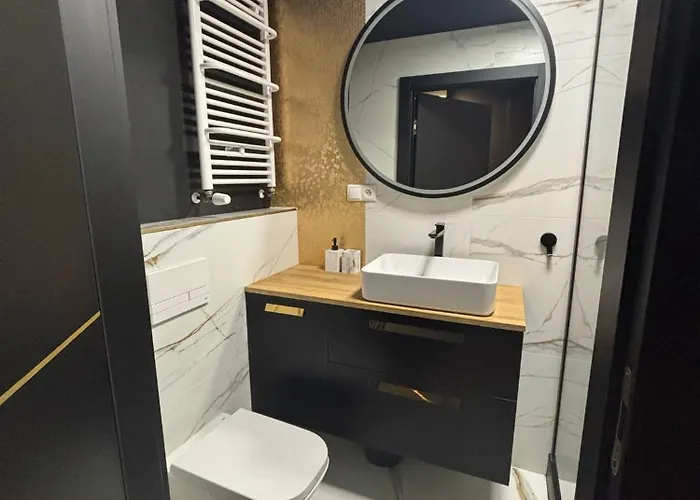 Lux Old Town - Plac Wolnosci 6 *